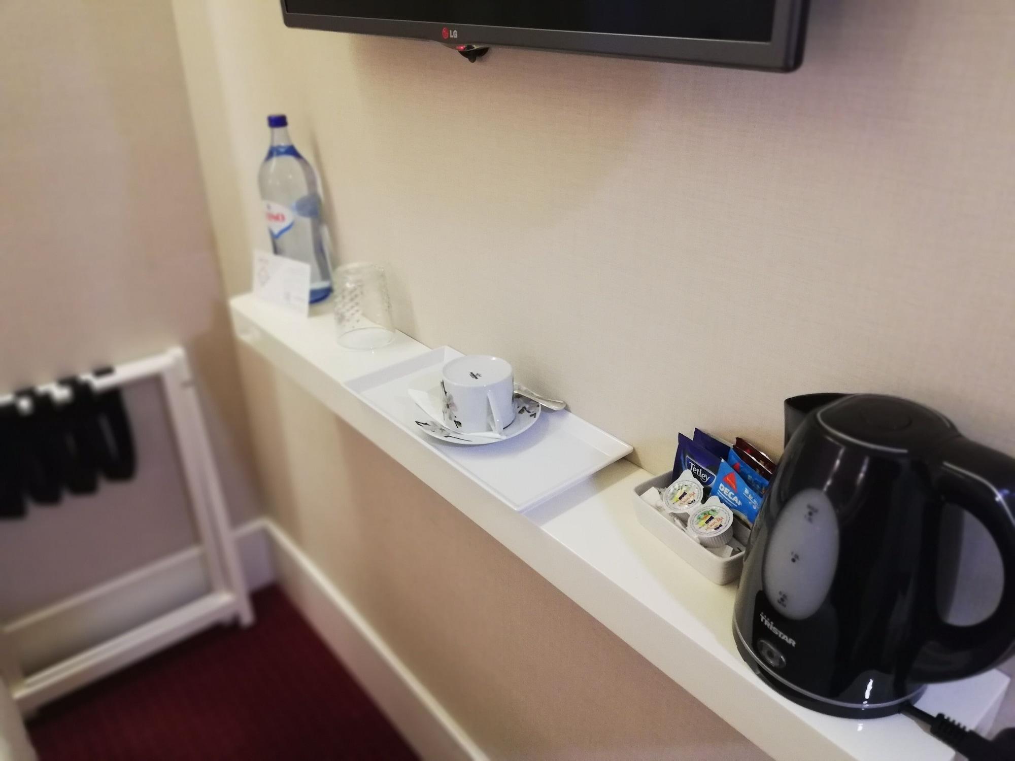 Hotel Lis Baixa Lisbon Bagian luar foto