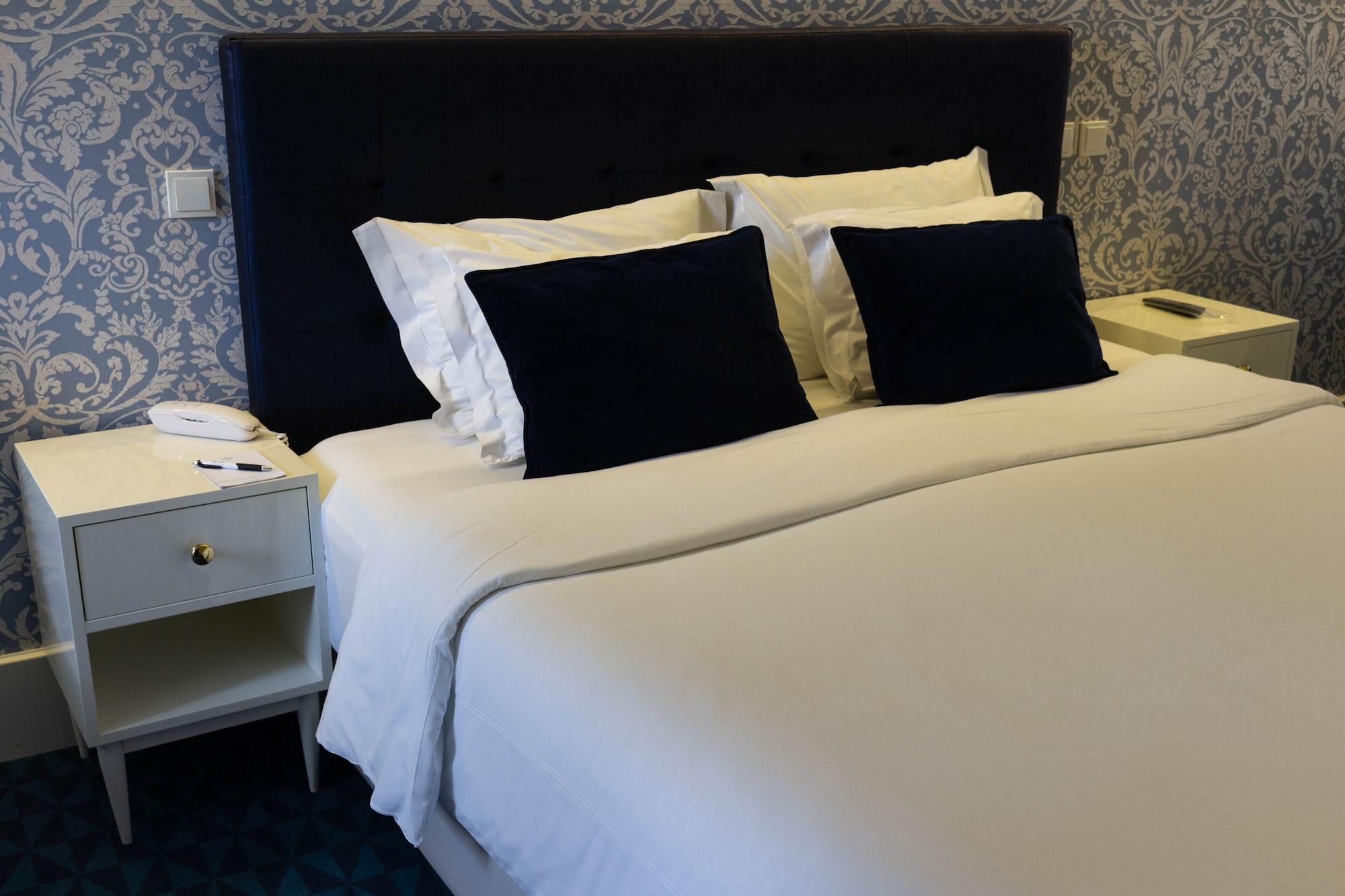 Hotel Lis Baixa Lisbon Bagian luar foto