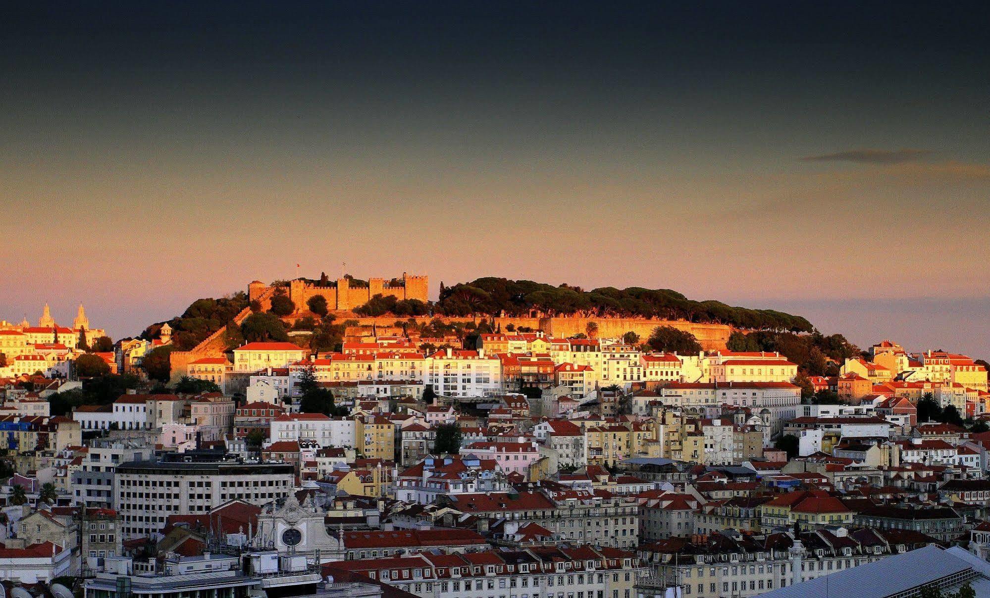 Hotel Lis Baixa Lisbon Bagian luar foto