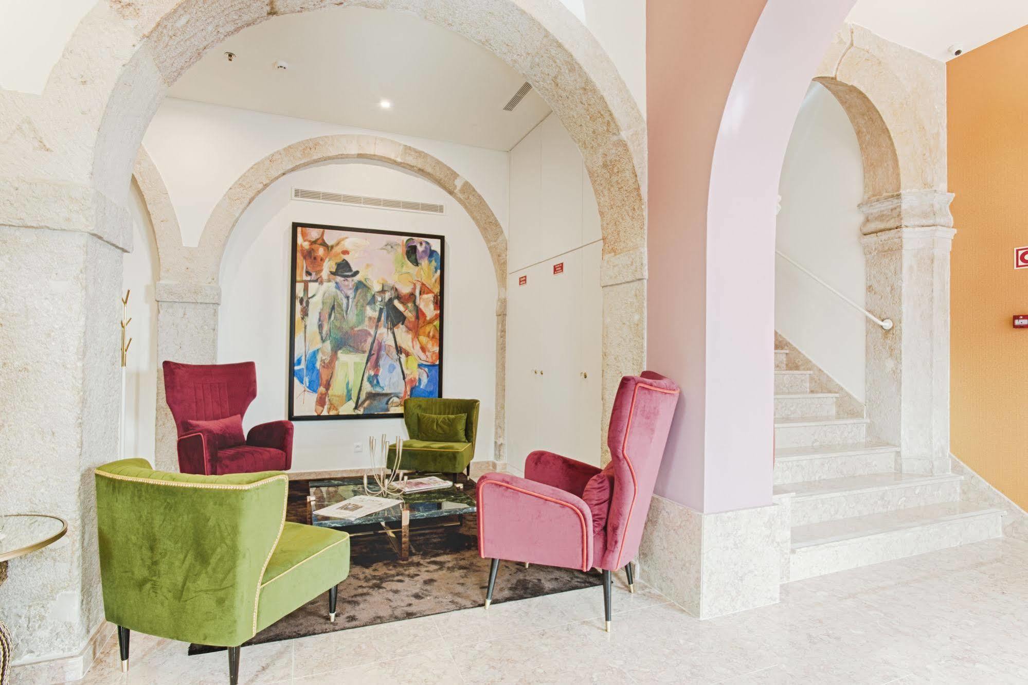 Hotel Lis Baixa Lisbon Bagian luar foto